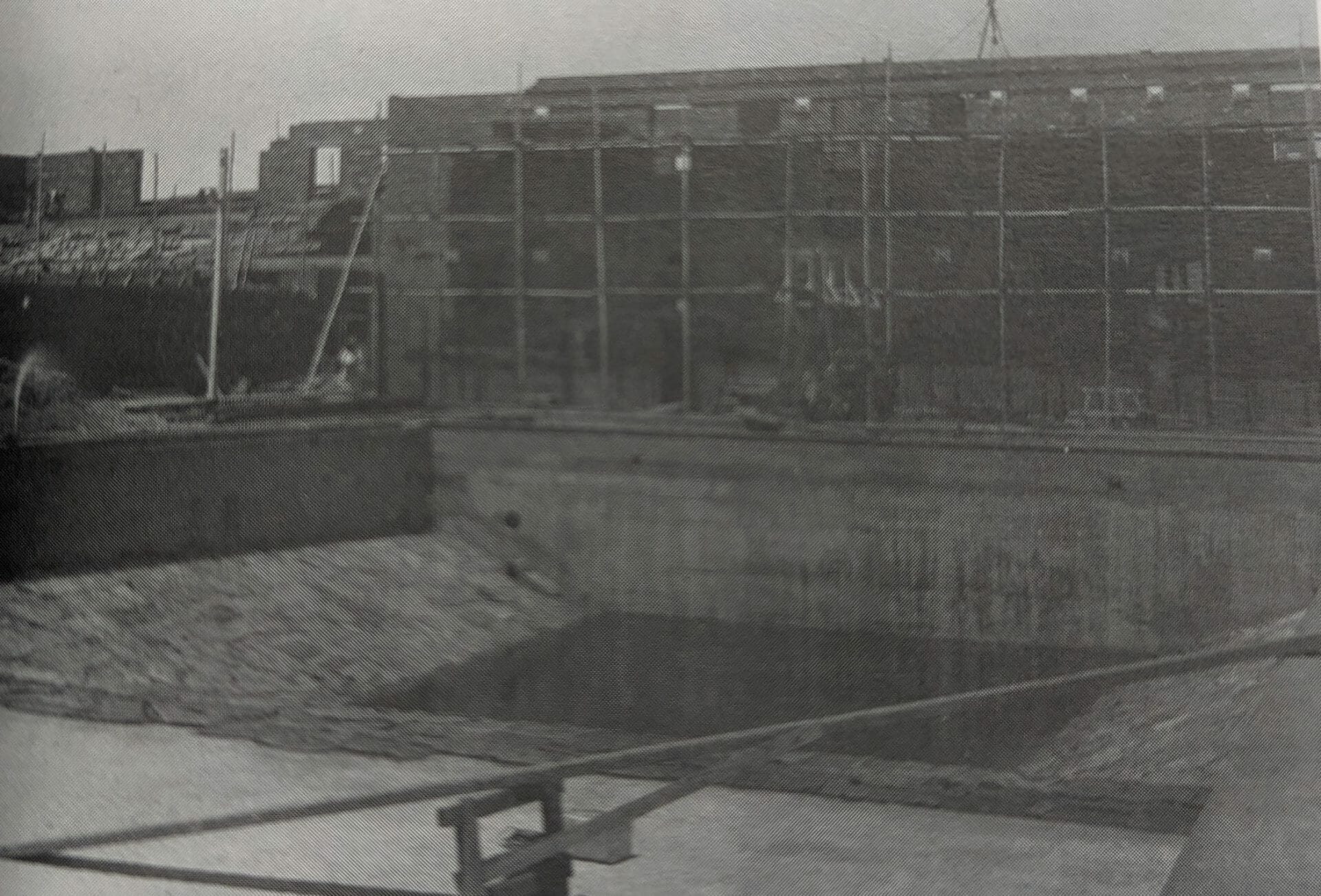 Brunswick Baths 1928 renovations - Brunswick Daily